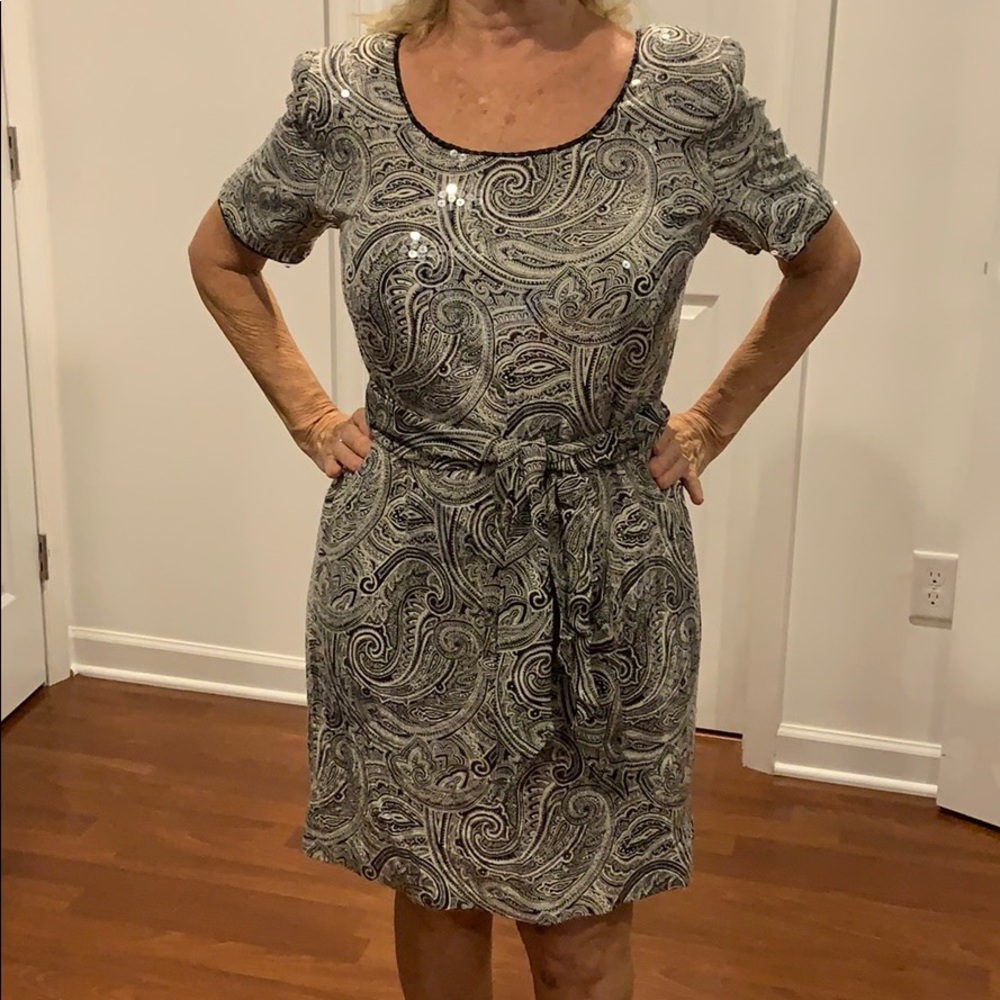 Women’s dress